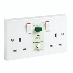 GreenBrook M22SW 2 Gang RCD Switched Socket White