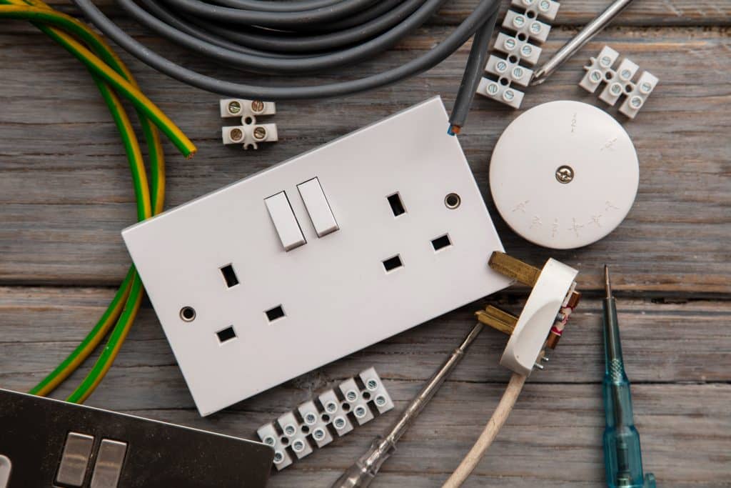 Power Plug & Equipment